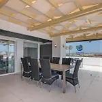 Marina Penthouse Luxury