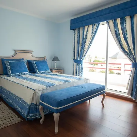 Marina Triplex Luxurious *