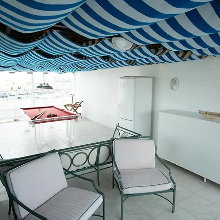 Marina Triplex Luxurious